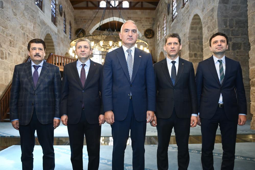 Antalya'nın Tarihi Eseri "Kesik Minare" Camii Olarak Açıldı