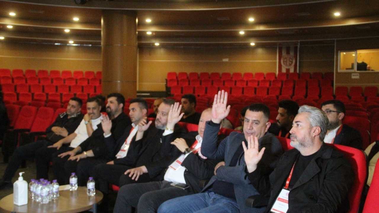 Antalyaspor Başkanı Boztepe Tüm Gelirlerimiz Temlik Altında 4