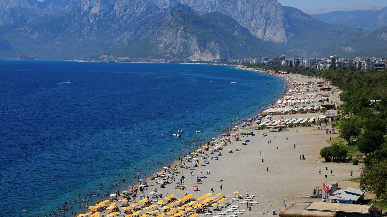 Antalya'ya 18 Milyon Turistin Gelmesi Bekleniyor 2