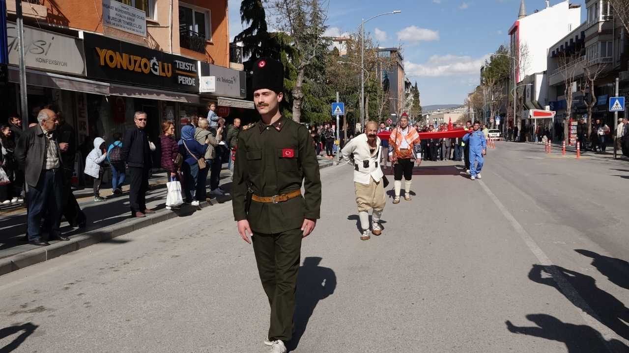 Burdur'da 18 Mart Yürüyüşü Düzenlendi  3