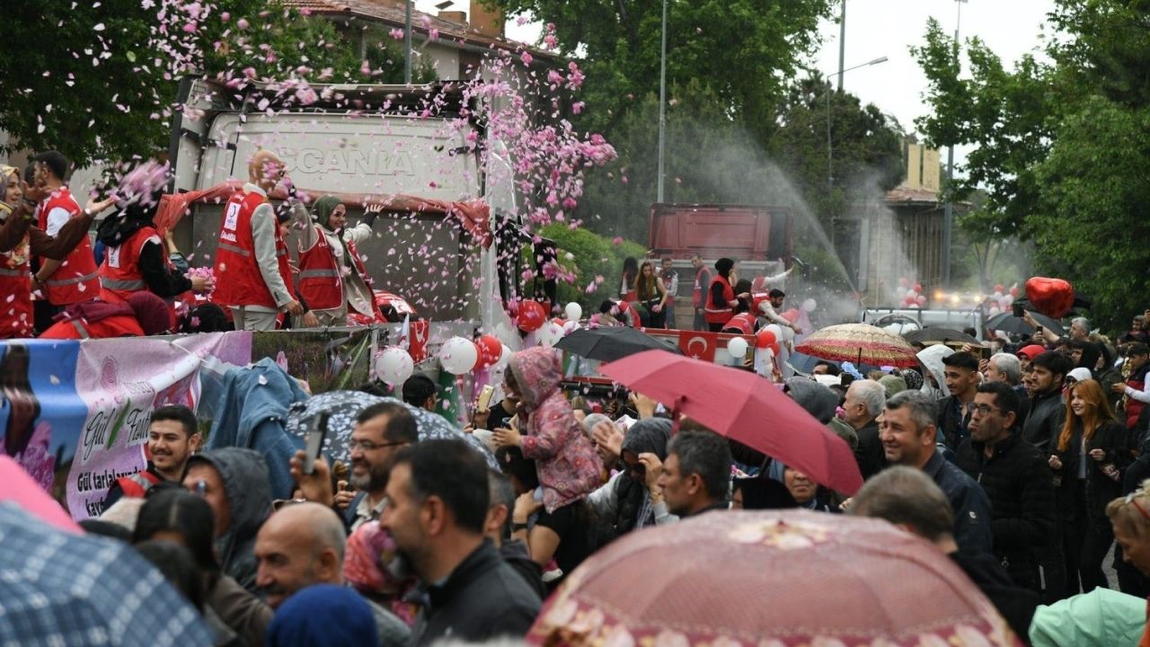 Isparta'da Gül Festivali Ne Zaman Yapılacak 2