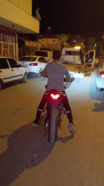 Manavgat'ta Ceza Kesilen Motosiklet Sürücüsüne Polisten Nasihat 3