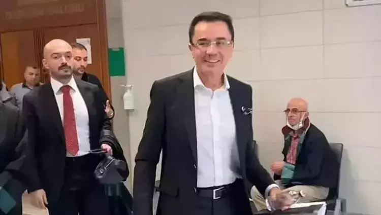 Ünlü Diyetisyen Ender Saraç Ile Boşanma Aşamasında Olan Eşi Benan Saraç Arasındaki Anlaşmazlıklar Mahkemeye Taşındı12