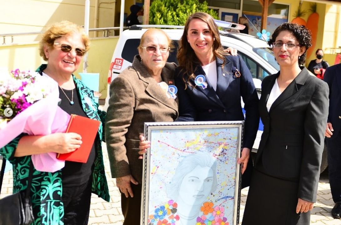 Antalya Emniyet'inin En Rütbeli Kadını Saime Konca Vefat Etti 3