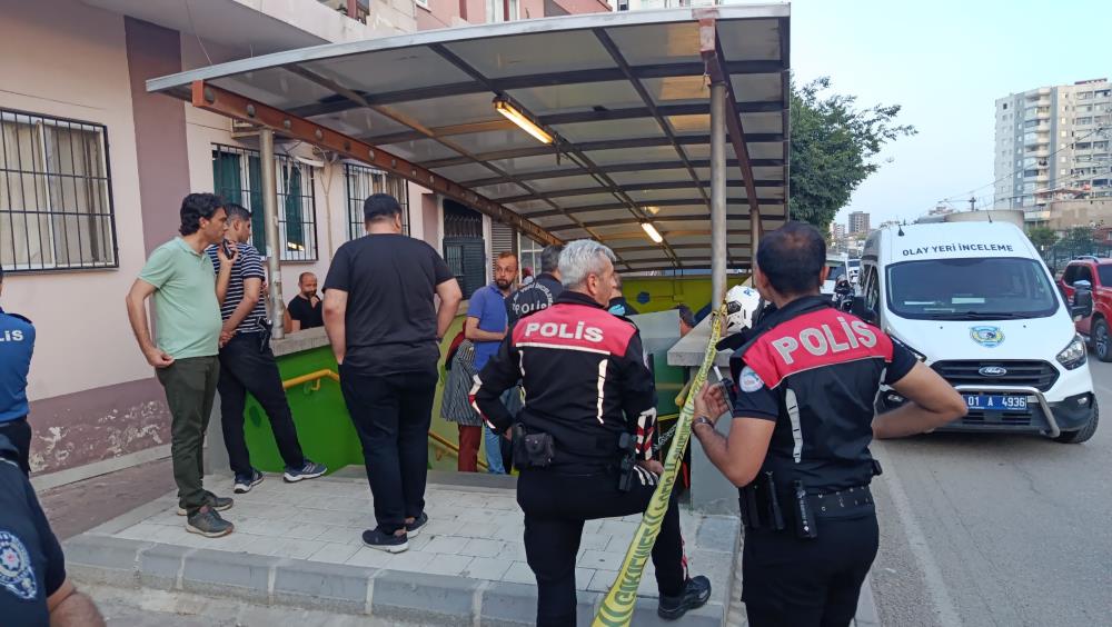 Adana'da Oğlunun Önünde Eşini Öld*rmüş