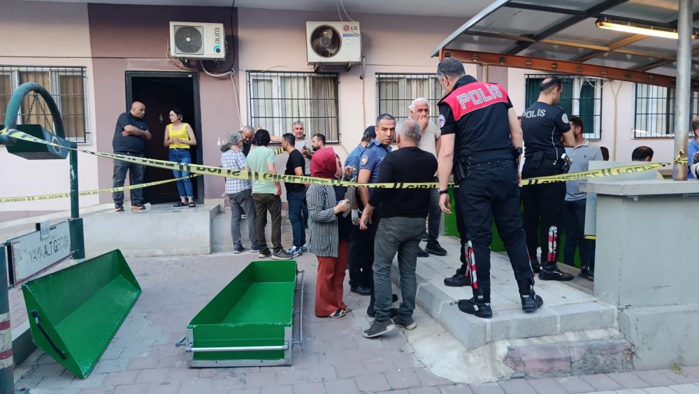 Adana'da Oğlunun Önünde Eşini Öld*rmüş