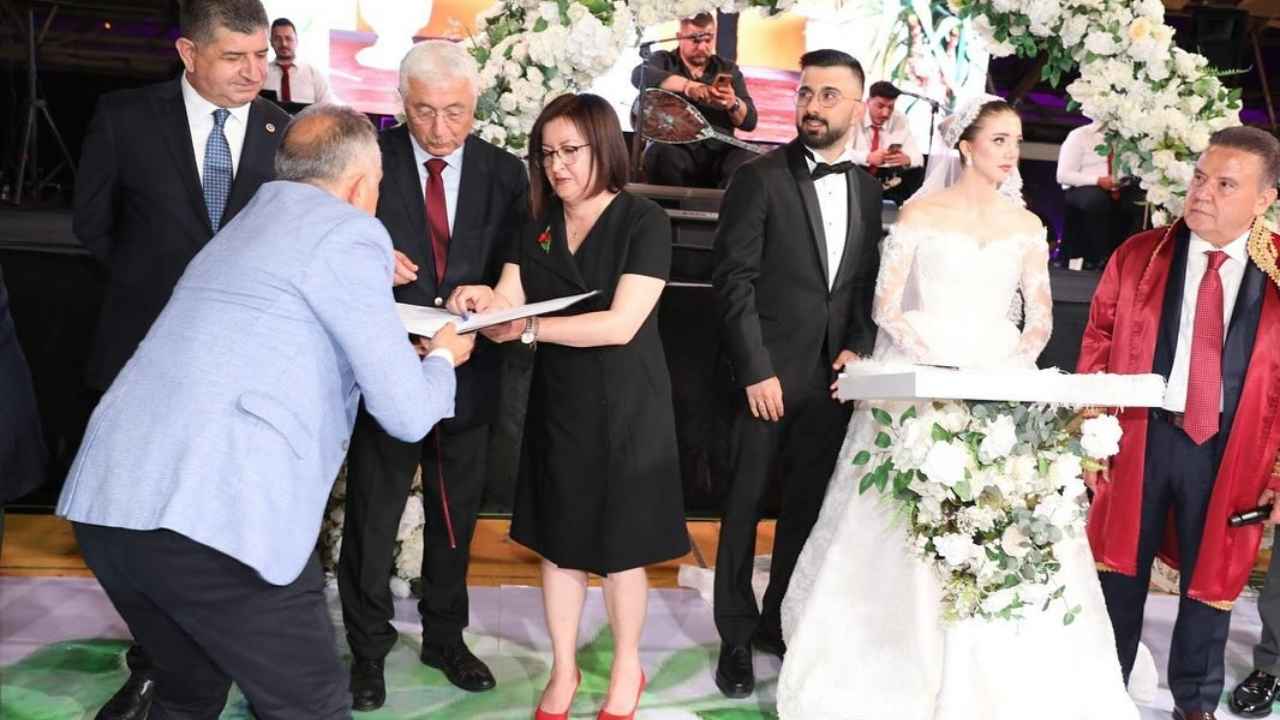 Antalya Büyükşehir Meclis Üyesi Hasan Aydın'ın Oğlu Evlendi 4