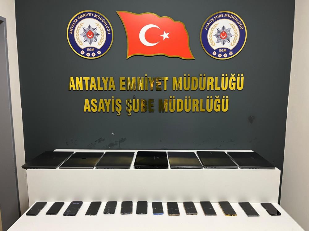 Antalya’da 120 Milyon TL’lik Kiralık Araç Satış Vurgunu
