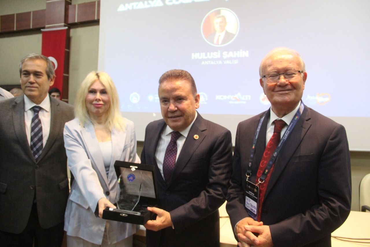 Antalya'nın Çoğrafi İşarette Yol Haritası Belirleniyor