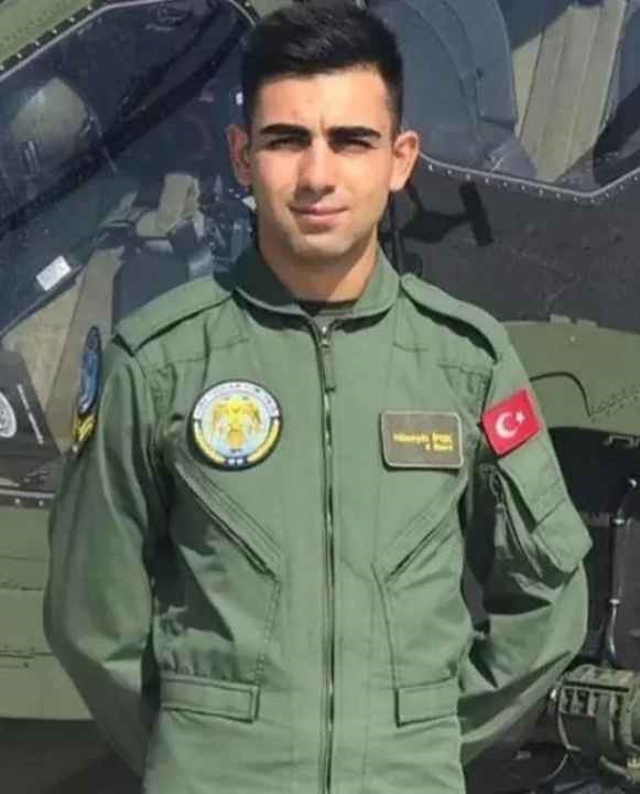 Helikopter Kazası Şehidinin Adı Isparta'da Kütüphaneye Verildi 3