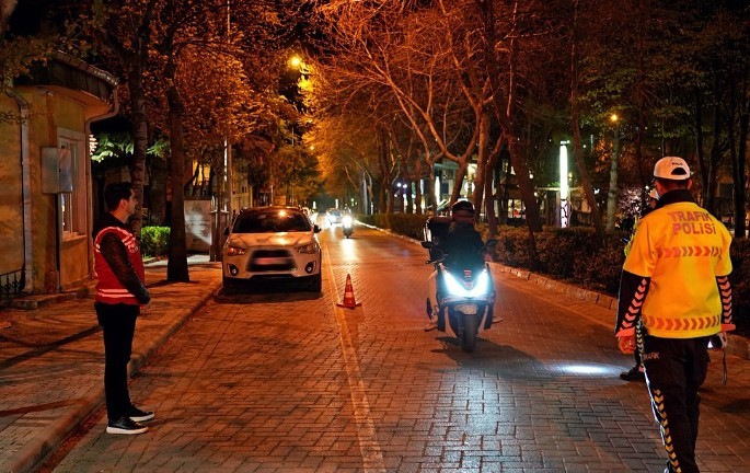 Isparta Emniyeti Son 1 Haftada 38 Bin Kişiyi Sorguladı