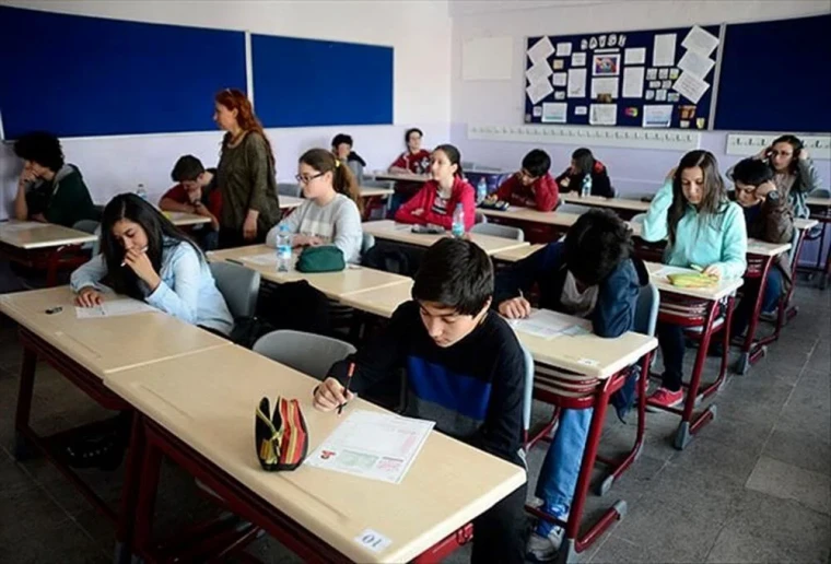 MEB'den 3+1 modeli: 4+4+4 değişiyor şıklı eğitim sistemi geliyor