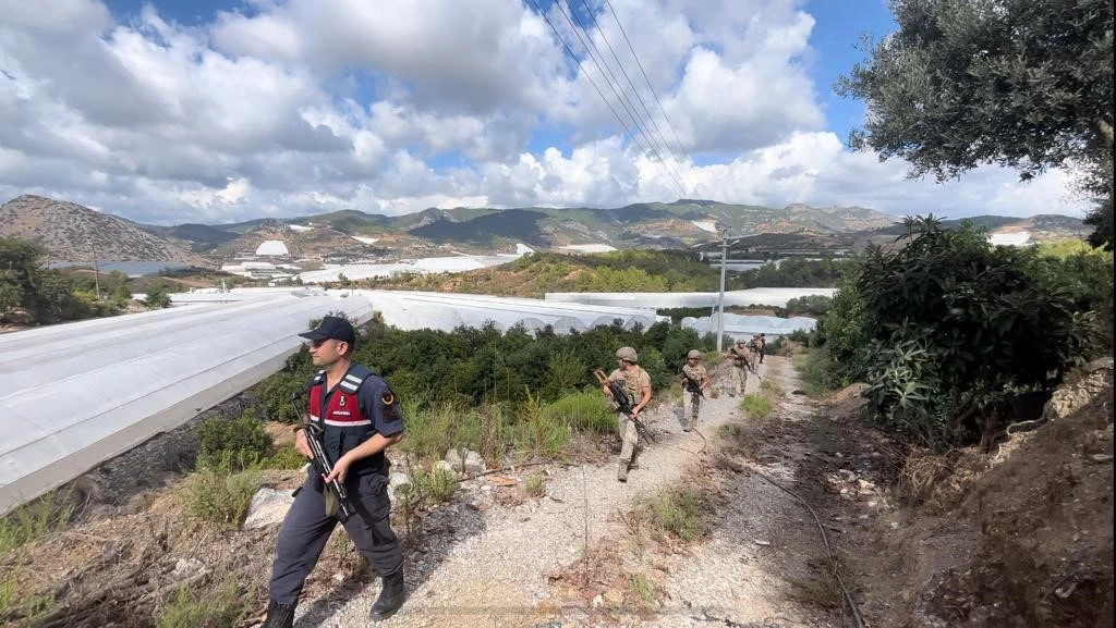 Alanya'da tarım ürünlerine karşı hırsızlık alarmı: Komandolar devrede