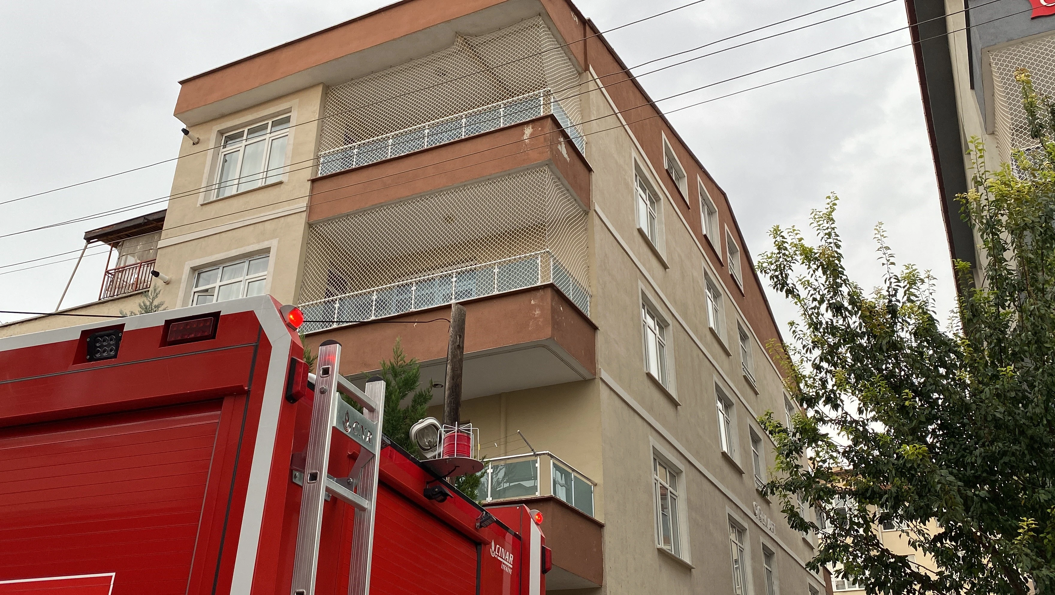 Konya'da doğum günü kutlamasında helyum tüpü patladı