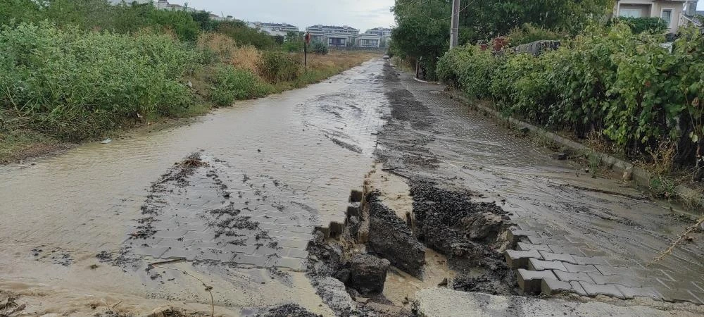 Tekirdağ'da Sağanak Yağış Yolları Çökertti: Meteoroloji Uyardı