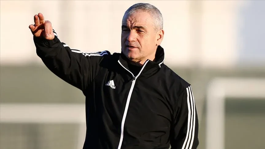 Atakaş Hatayspor'da Teknik Direktör Arayışları Sürüyor! O Hoca Tekrardan Süper Lig'e Dönecek