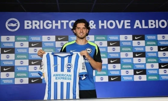 Ferdi Kadıoğlu Brighton Formasıyla İlk Maçına Çıkmaya Hazırlanıyor