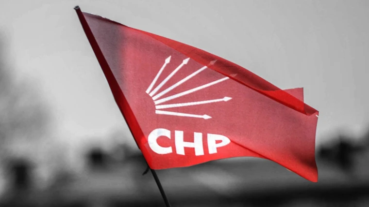 Uysal'dan Genel Başkanlık çıkışı! CHP kurultaya mı gidiyor? 