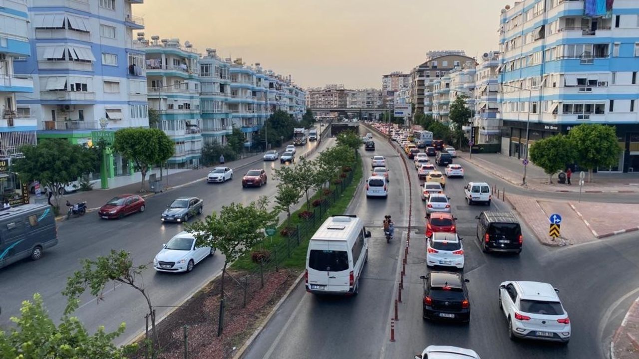 Antalya’da motorlu kara taşıtları sayısı belli oldu
