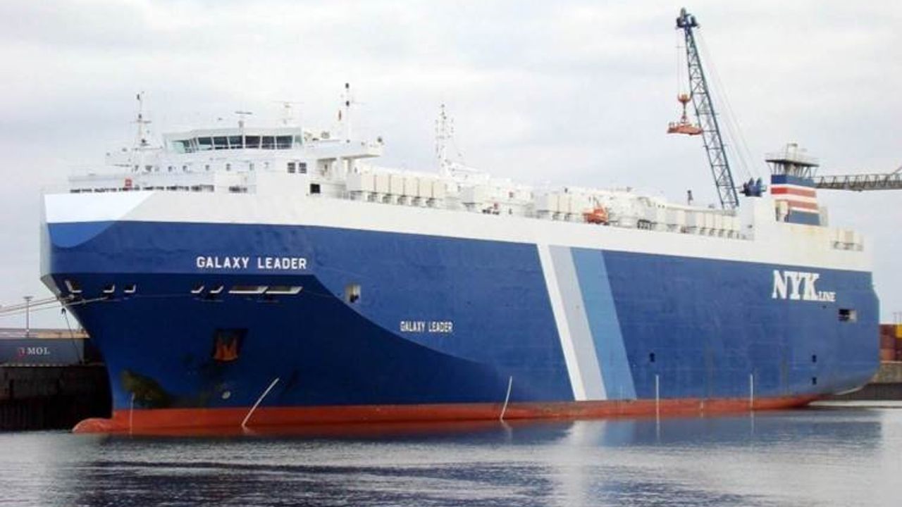 Son Dakika: Yemenli Husiler İsrail gemisini kaçırdı!