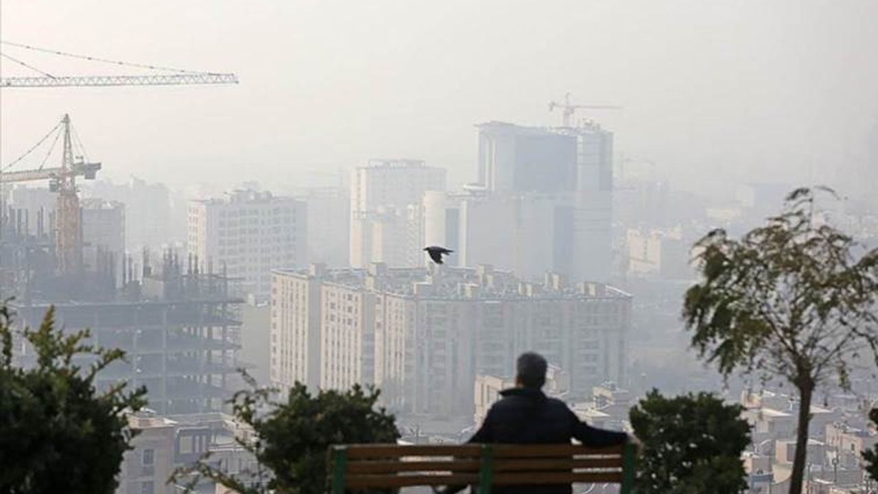 İran'da hava kirliliği uzaktan eğitime geçmek zorunda bıraktı