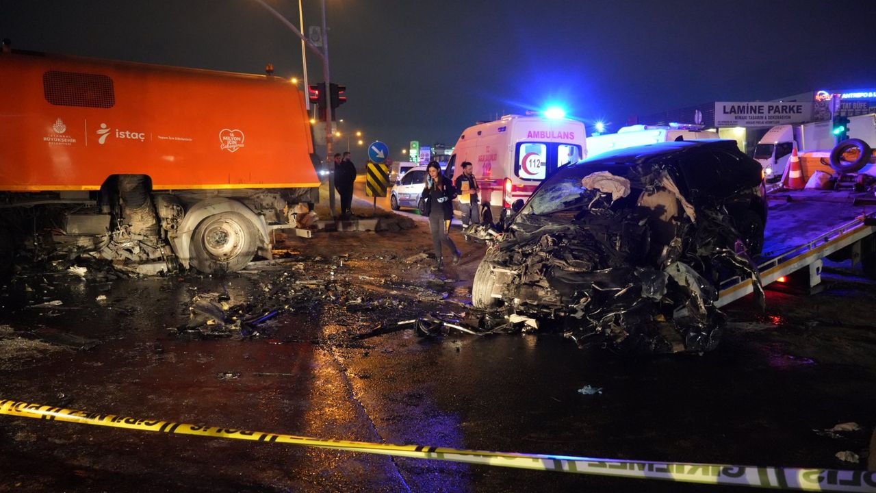 Esenyurt'ta korkunç kaza: 2 ölü 2 yaralı
