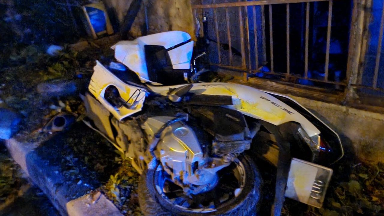 Milas'ta ile Motosiklet Çarpıştı: Genç Sürücü Ağır Yaralı