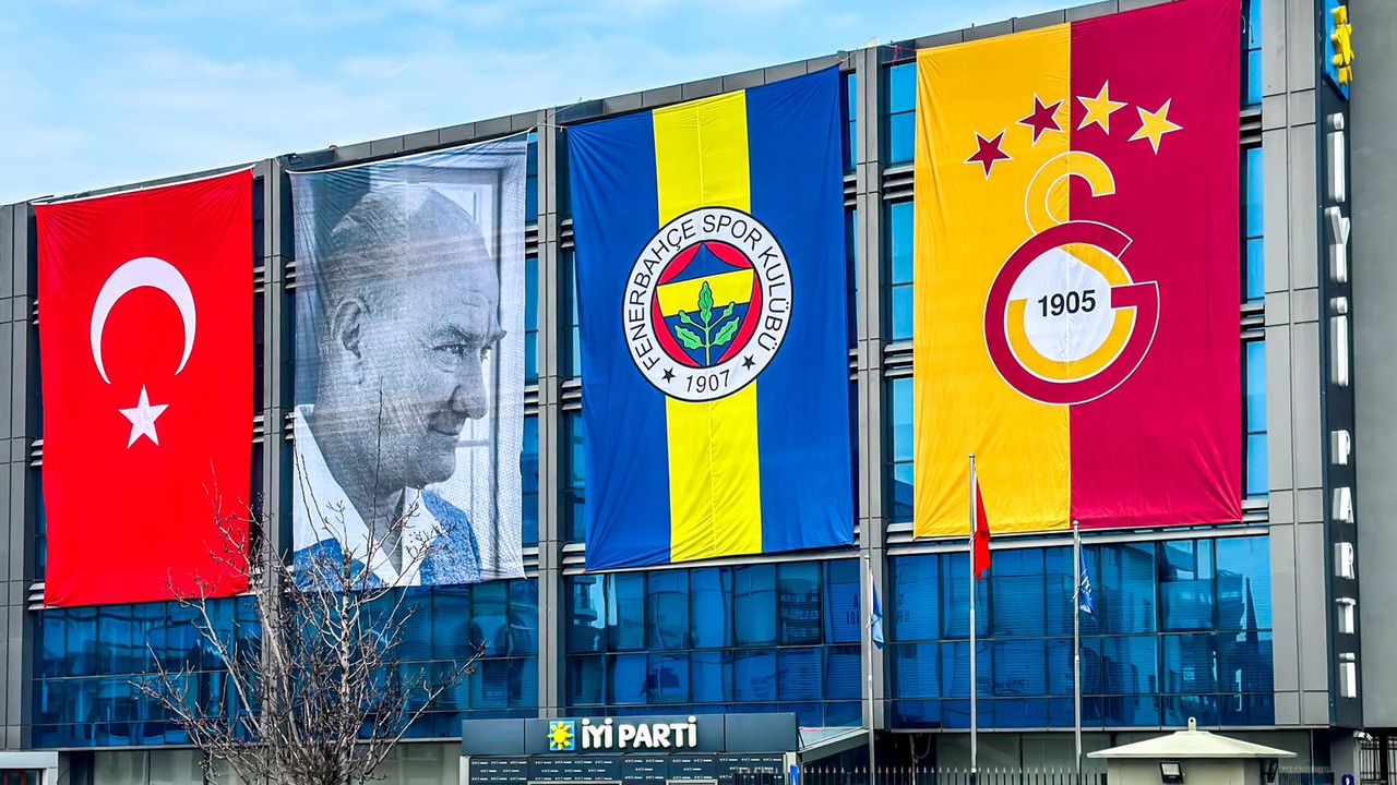 İYİ Parti Fenerbahçe ve Galatasaray'a destek verdi
