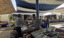 Başkan Topaloğlu pazar esnafı ziyaret etti