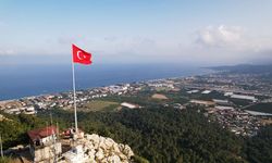 Türk Bayrağı yenilendi