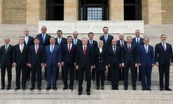 Cumhurbaşkanı Erdoğan ve yeni kabine üyeleri Anıtkabir’de