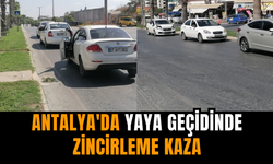 Antalya'da yaya geçidinde zincirleme kaza