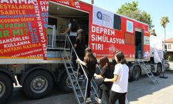 Antalya'da öğrencilere deprem simülasyonu