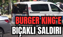 'Yemeğinizde bebek kanı var' dedi ve saldırdı