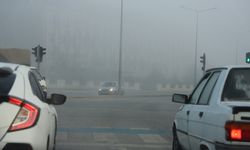Sürücüler dikkat! Yoğun sis trafiği olumsuz etkiliyor