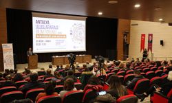 Antalya'da ilk bilim forumu: İklim değişikliği ve çevre krizi tartışılıyor