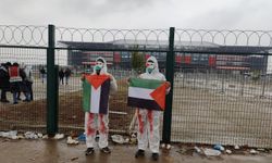 Amedspor Fethiyespor taraftarlarından sessiz Filistin desteği
