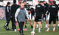 Beşiktaş Alanyaspor Maçına Hazırlıklarına Tamamladı