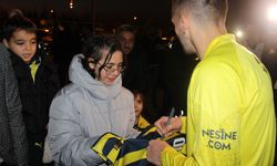 Fenerbahçe Kayseri'de büyük bir ilgiyle karşılandı