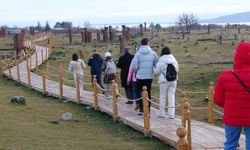 Ahlat'ın Tarihine Yolculuk: Selçuklu Meydan Mezarlığı'nın Büyülü Atmosferi