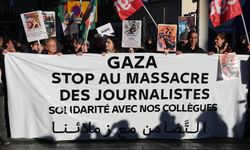 Paris'te Binlerce Protestocu İsrail'in Gazze'ye Yönelik Saldırılarını Protesto Etti