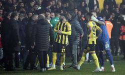 İstanbulspor Trabzonspor Maçında Sahadan Çekildi: Bekleyen Cezası Ne?