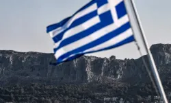 Yunanistan'da Covid-19 Vakalarında Artış: Ölüm Oranı Yükseliyor