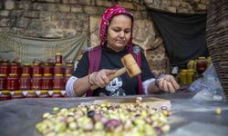 Mersin tarihi Taşhan, Mutlu üretici kadınlara ev sahipliği yaptı