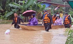 Tayland'da Muson Yağışlarının Sebep Olduğu Sel Felaketinde 6 Kişi Hayatını Kaybetti
