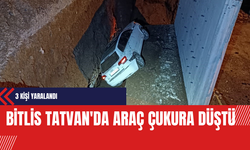 Bitlis Tatvan'da Araç Çukura Düştü: 3 Kişi Yaralandı