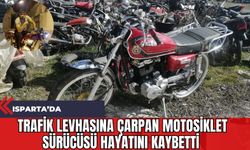 Isparta’da Trafik Levhasına Çarpan Motosiklet Sürücüsü Hayatını Kaybetti