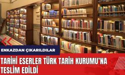 Hatay'da enkazdan çıkarılan tarihi eserler Türk Tarih Kurumu’na teslim edildi