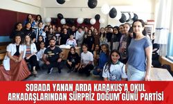 Sobada Yanan Arda Karakuş'a Okul Arkadaşlarından Sürpriz Doğum Günü Partisi