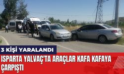 Isparta Yalvaç'ta araçlar kafa kafaya çarpıştı: 3 yaralı